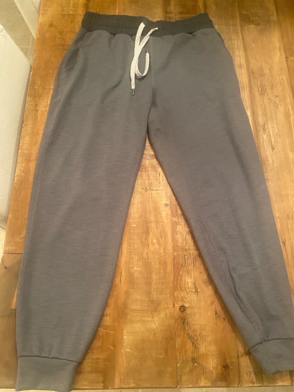 Vuori Women's Gray Jogger Pants with Black Waistband and White Drawcord